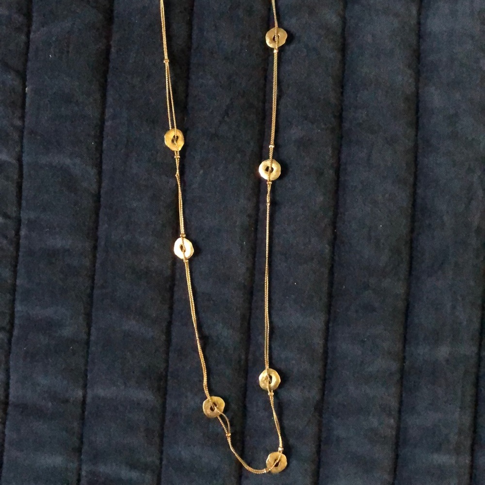 Gold chain necklace